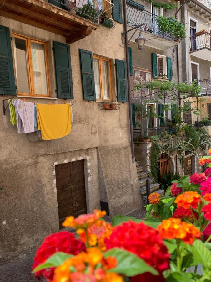 B&B Casa Limone 리몬네술가르다 외부 사진