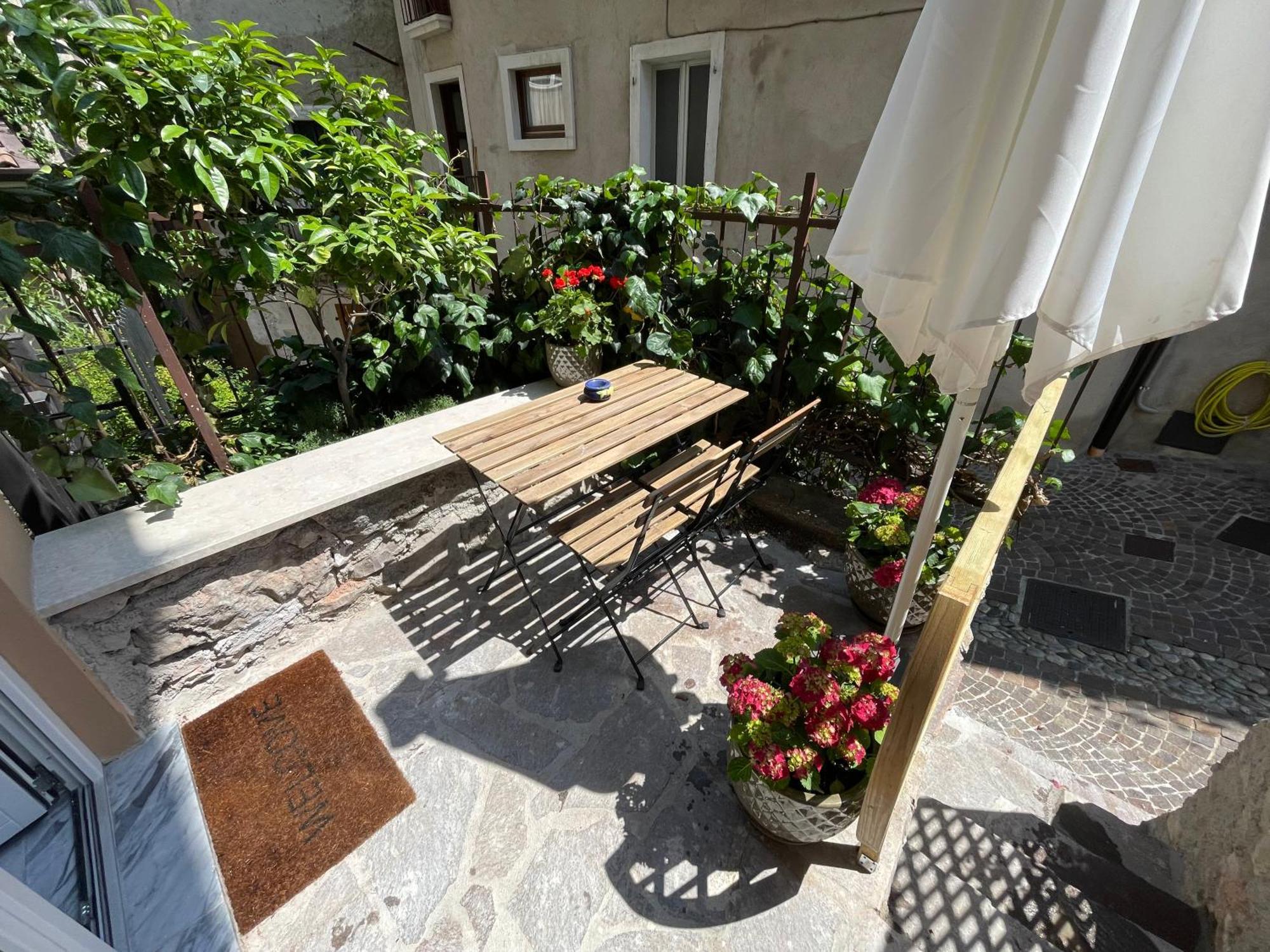 B&B Casa Limone 리몬네술가르다 외부 사진