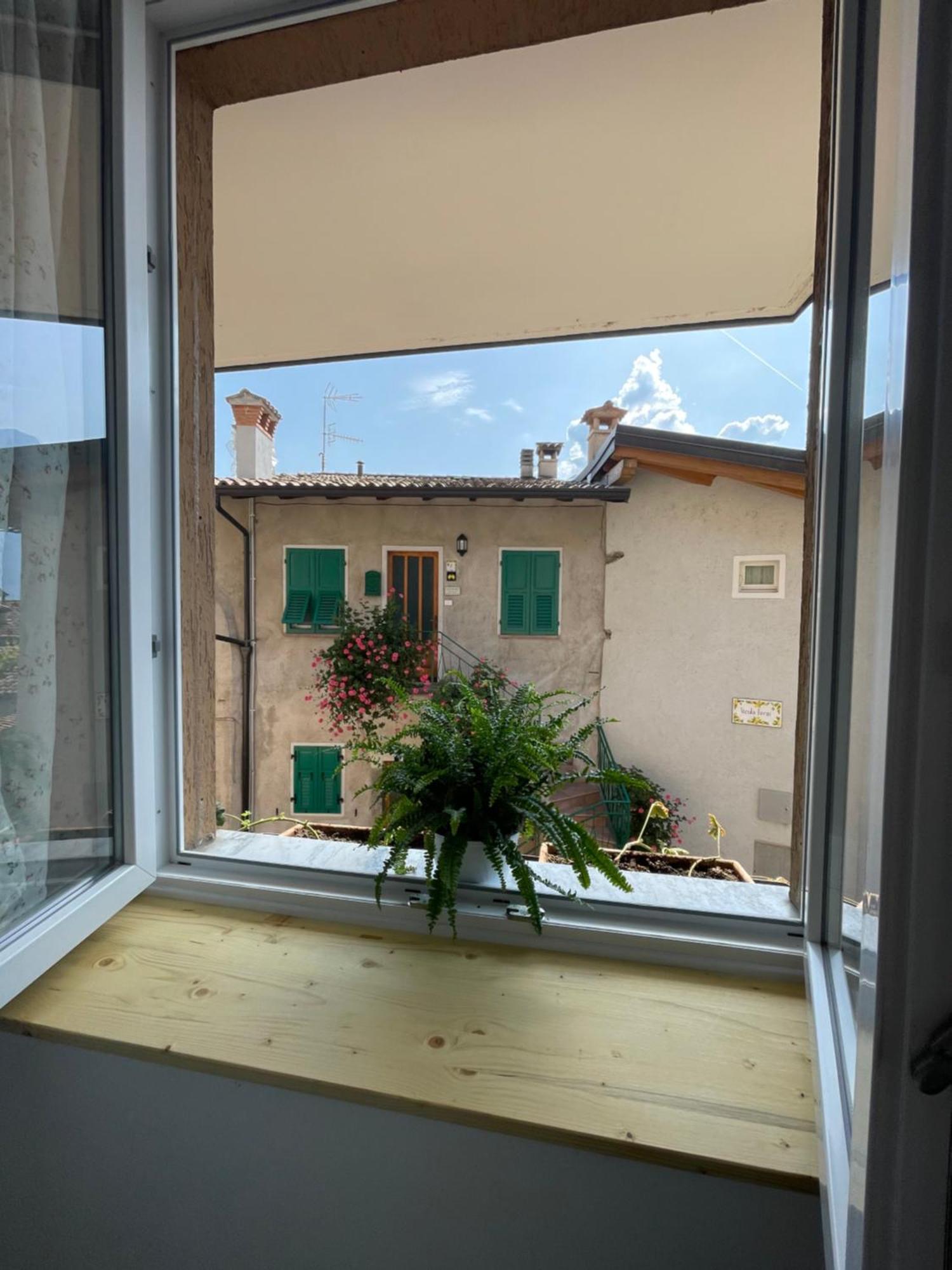 B&B Casa Limone 리몬네술가르다 외부 사진