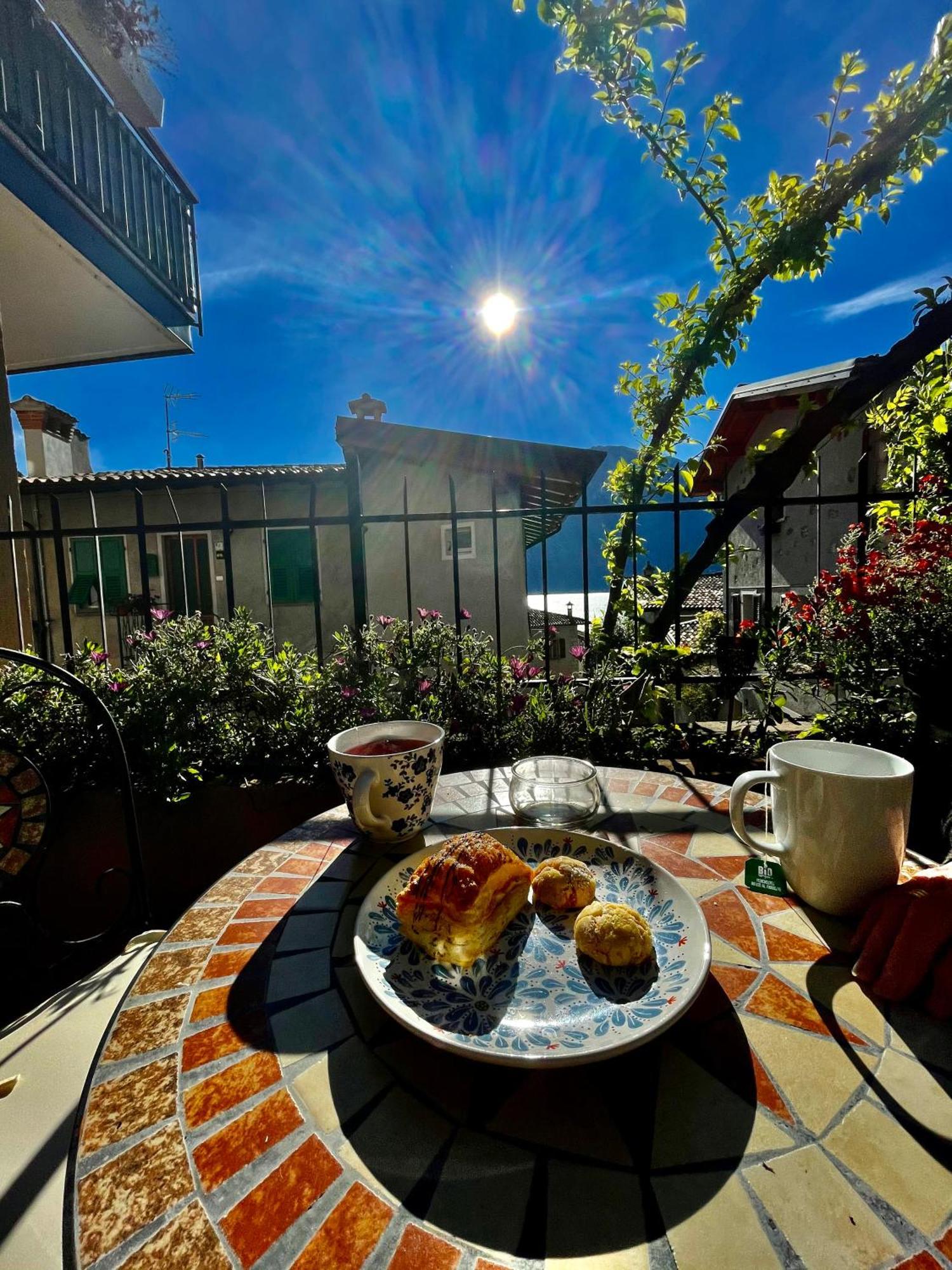 B&B Casa Limone 리몬네술가르다 외부 사진