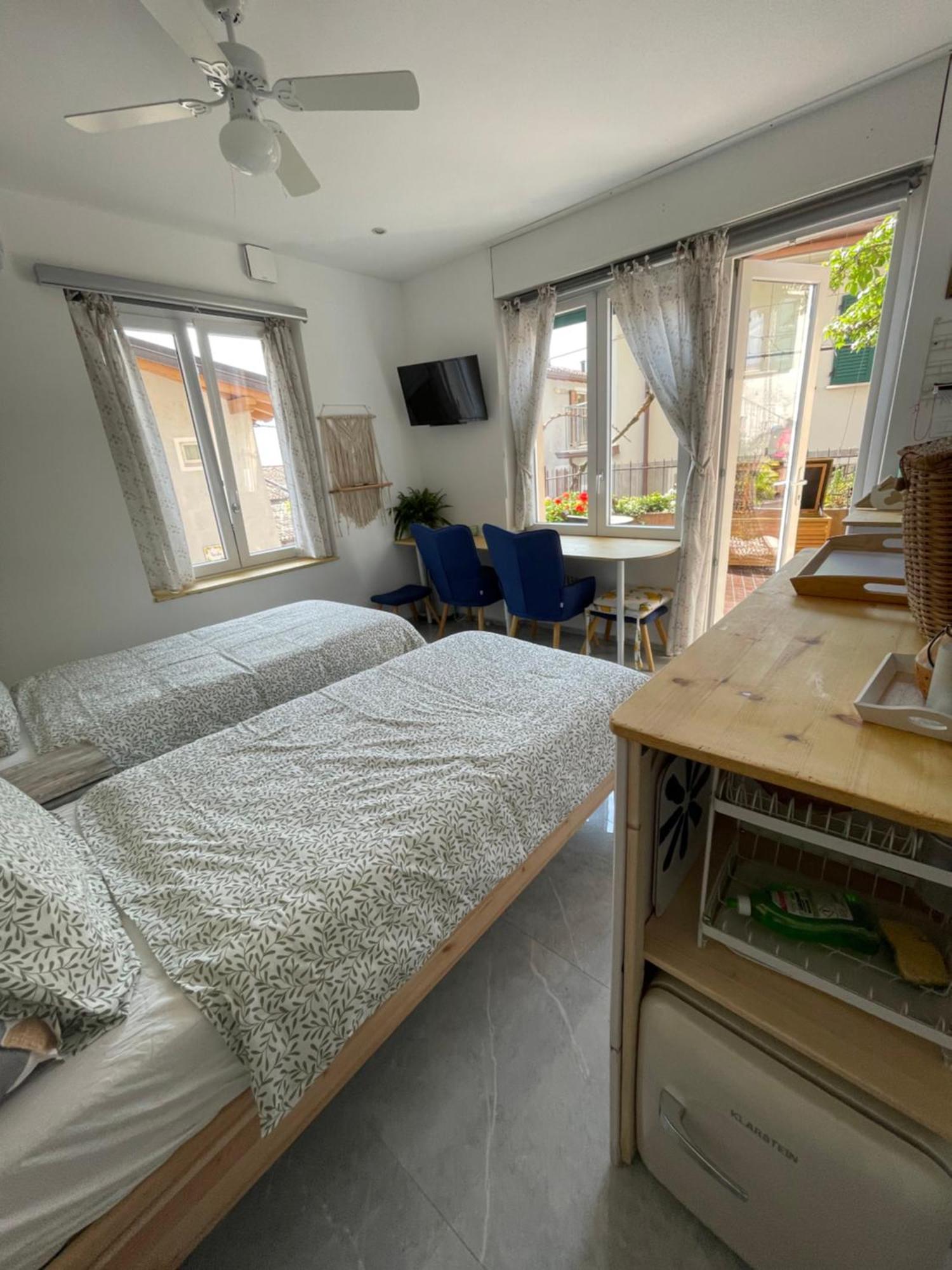 B&B Casa Limone 리몬네술가르다 외부 사진